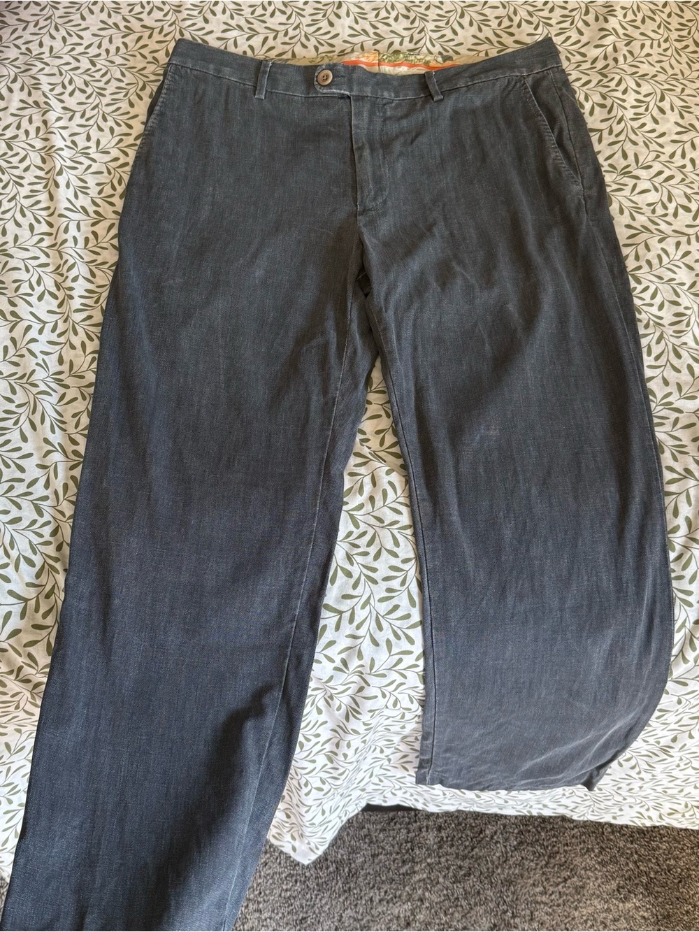 Tommy Bahama Men's Charcoal Gray Chino Pants